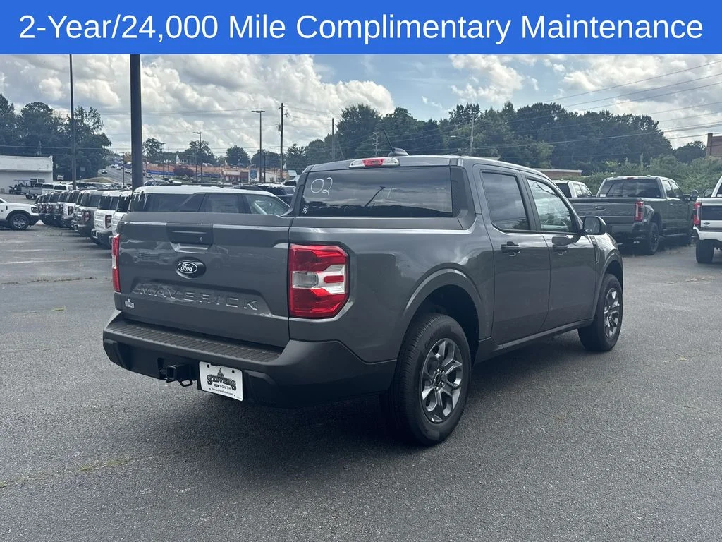 New 2026 Gray Ford XLT image 7