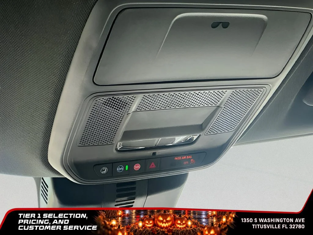 New 2026 Sterling Metallic GMC Elevation image 49