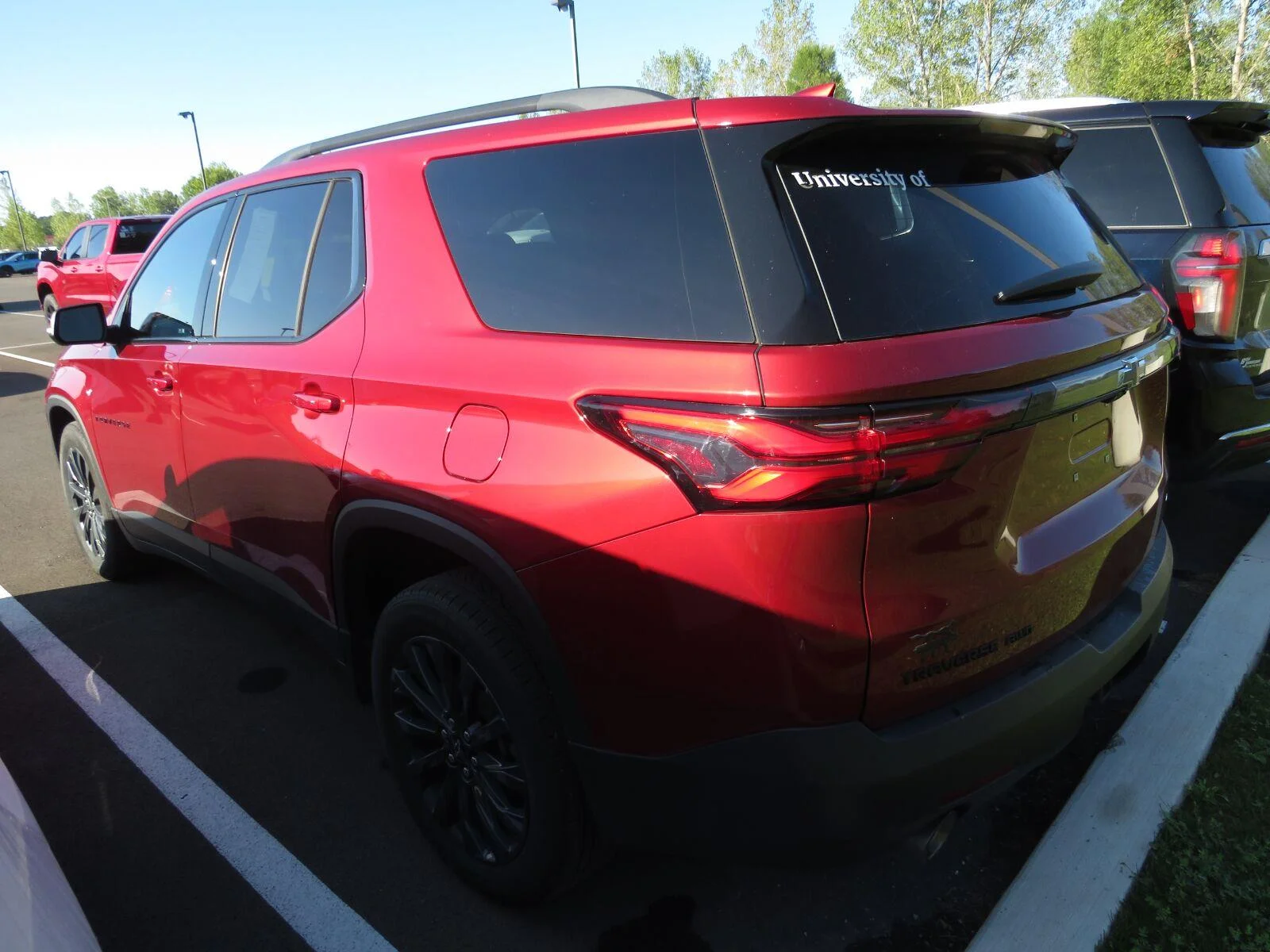 Used 2023 RADIANT RED TINTCOAT Chevrolet RS image 5