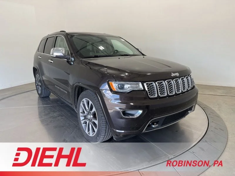 2017 Jeep Grand Cherokee Overland 4WD's photo