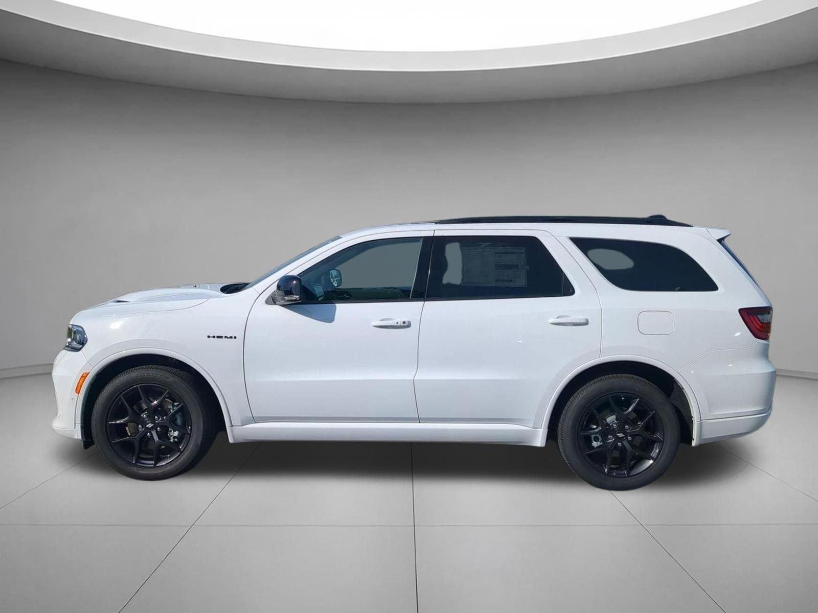 New 2026 White Knuckle Clear-Coat Exterior Paint Dodge GT Plus HEMI V8 image 2