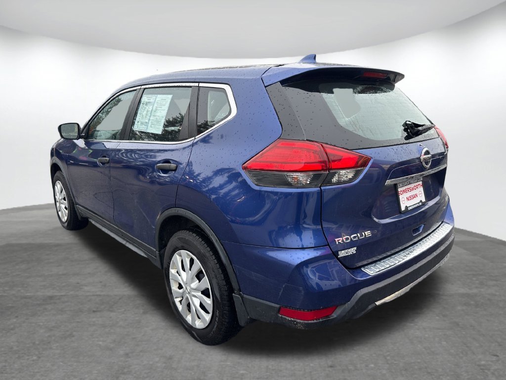 Used 2017 Blue Nissan S image 8