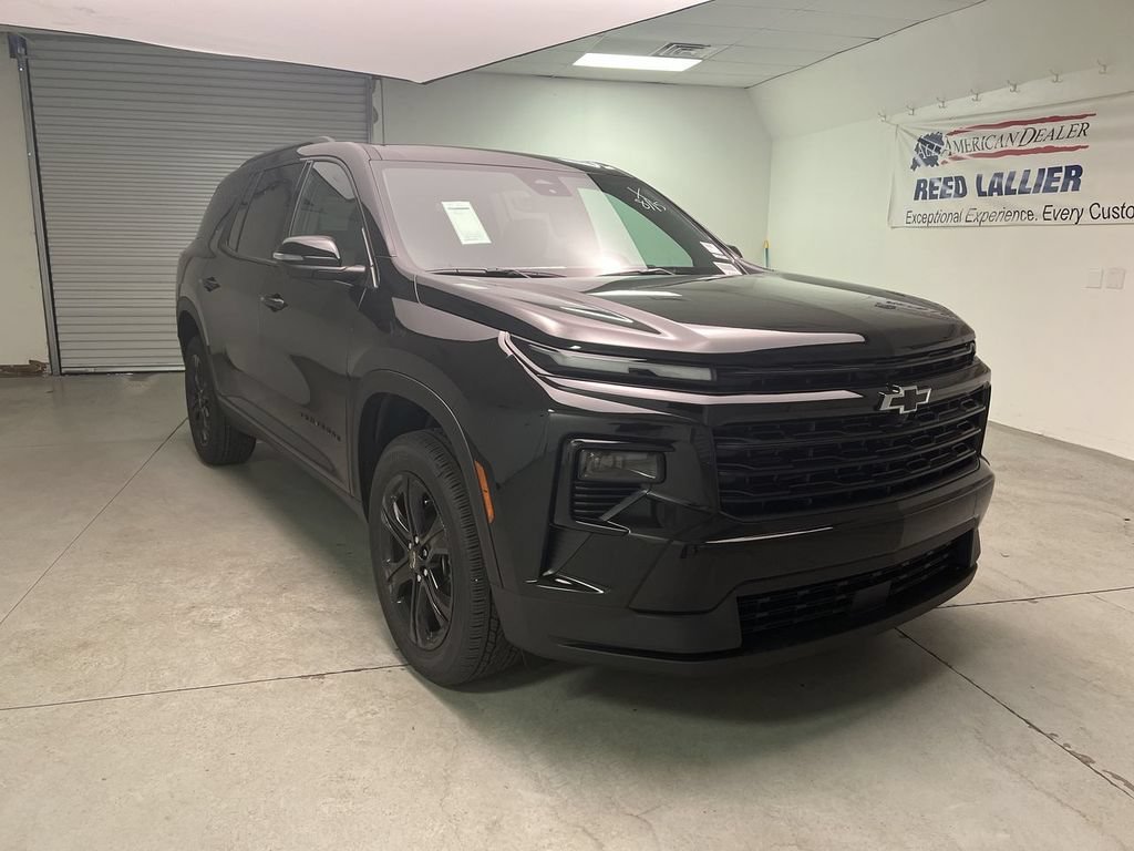 2027 Chevrolet Traverse LT - Photo 1