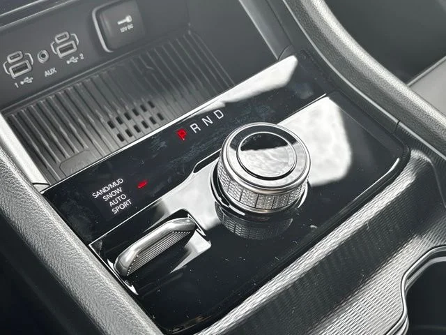 New 2026 Silver Jeep  image 19
