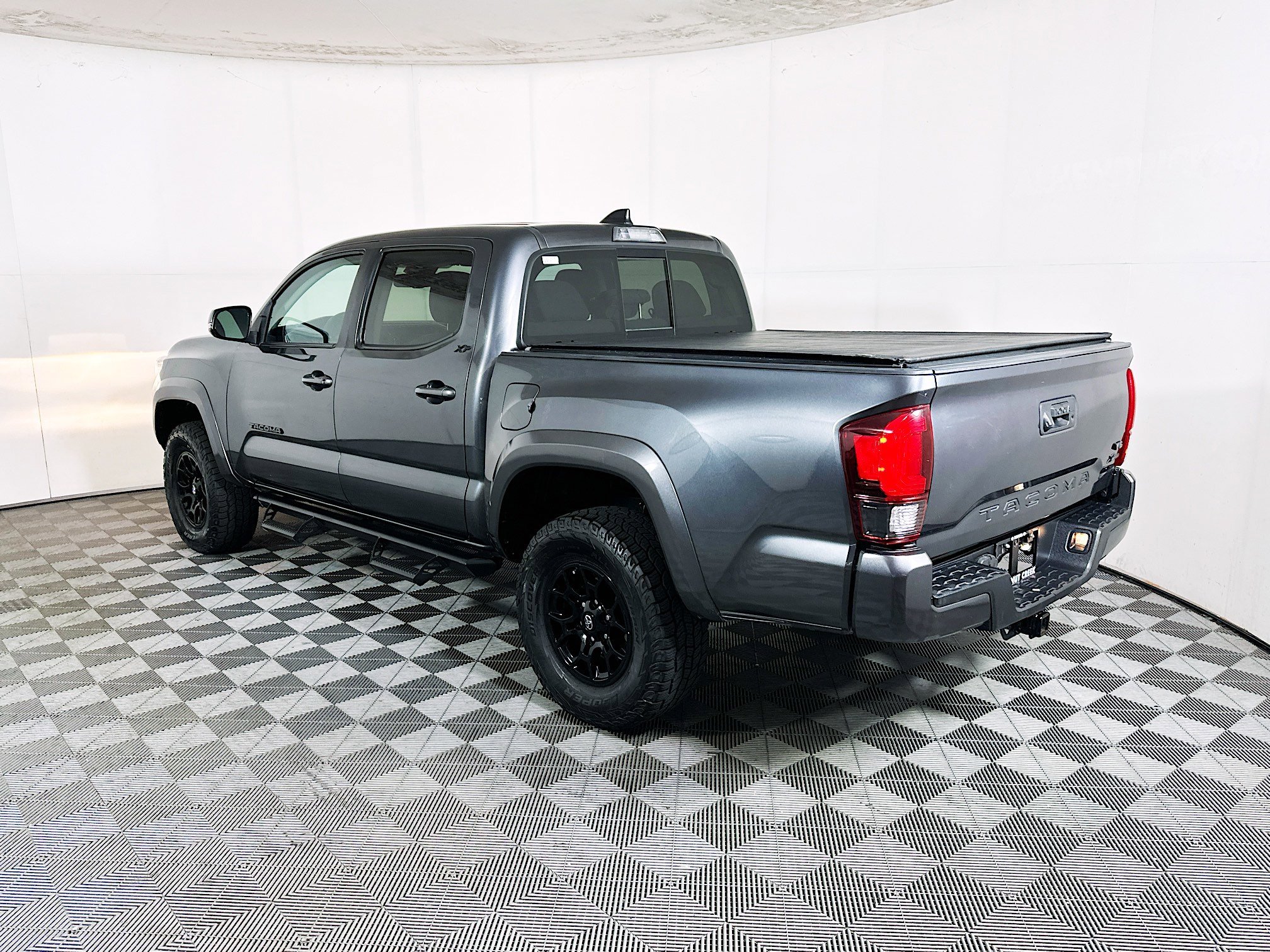 2022 Toyota Tacoma thumbnail 7