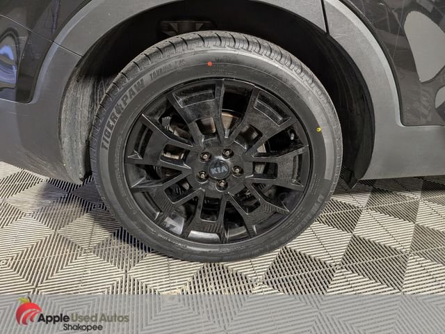 Used 2021 Black Kia EX image 51