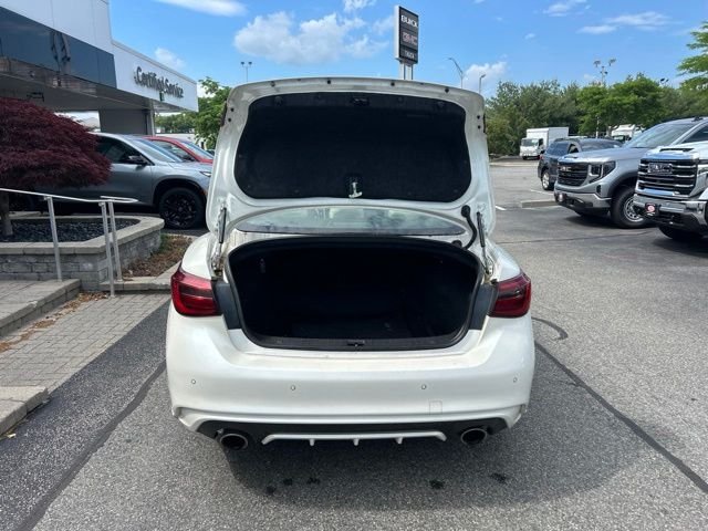 Used 2019 White INFINITI Red Sport 400 image 45