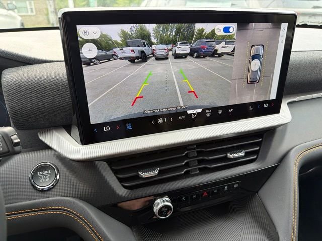 New 2026 Carbonized Gray Metallic Ford Tremor® image 18