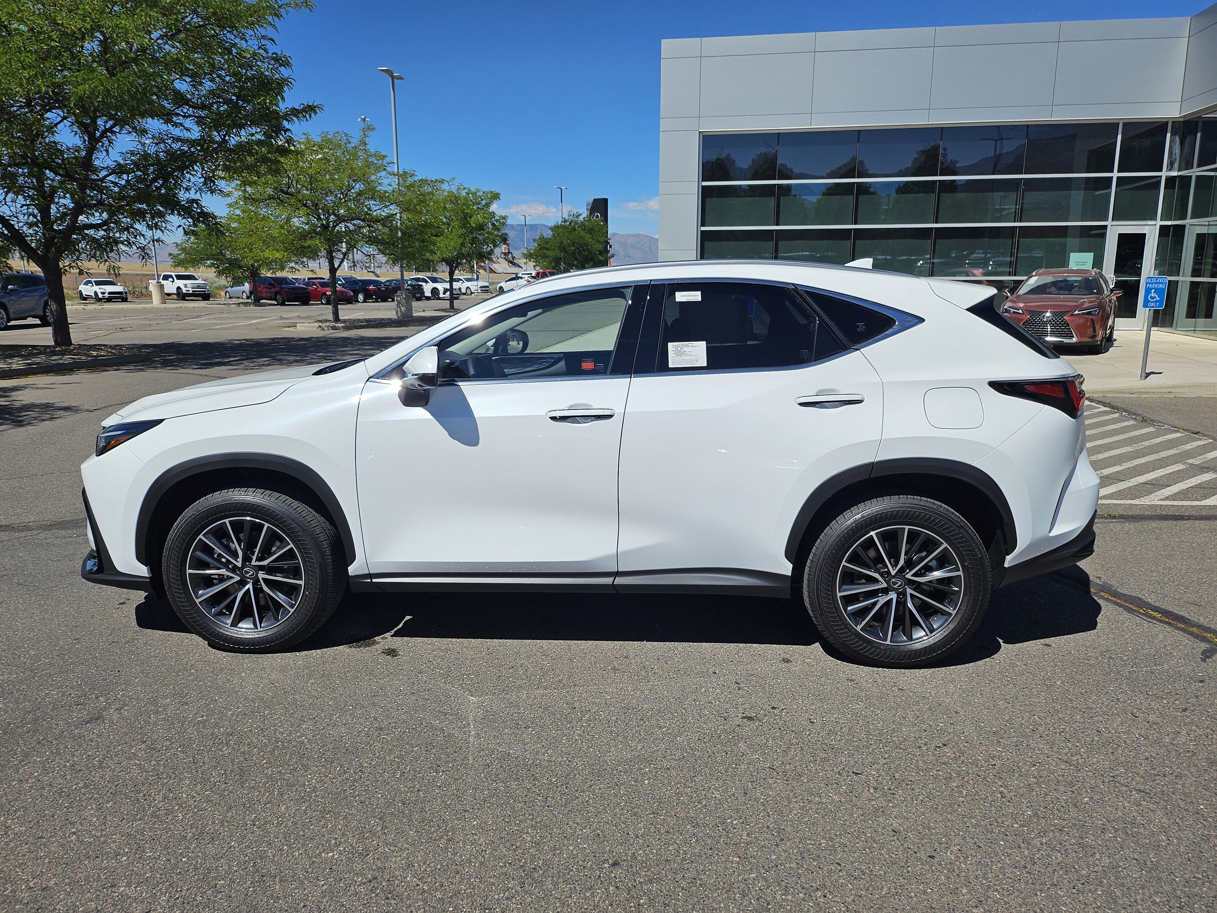 New 2026 Ultra White Lexus PREMIUM PLUS AWD image 9
