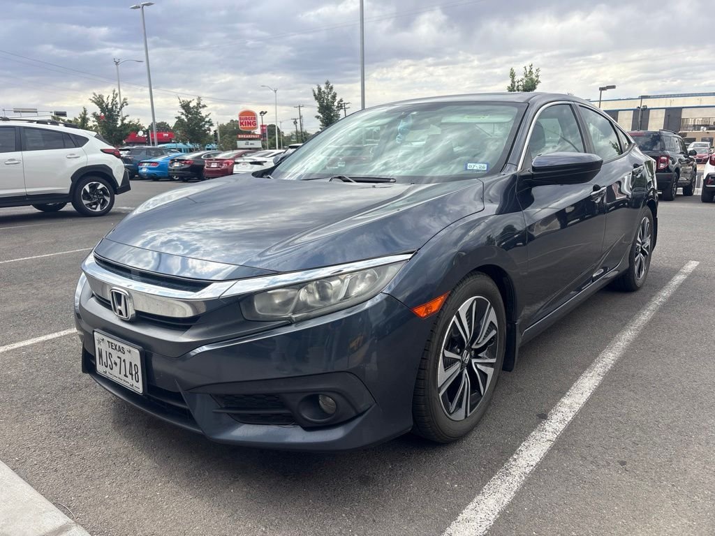 Used 2016  Honda EX-T image 1