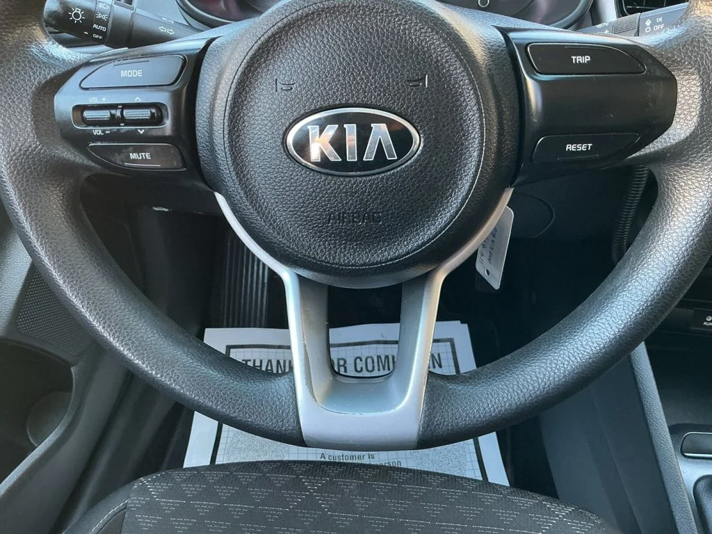 Used 2018 Silver Kia LX image 18