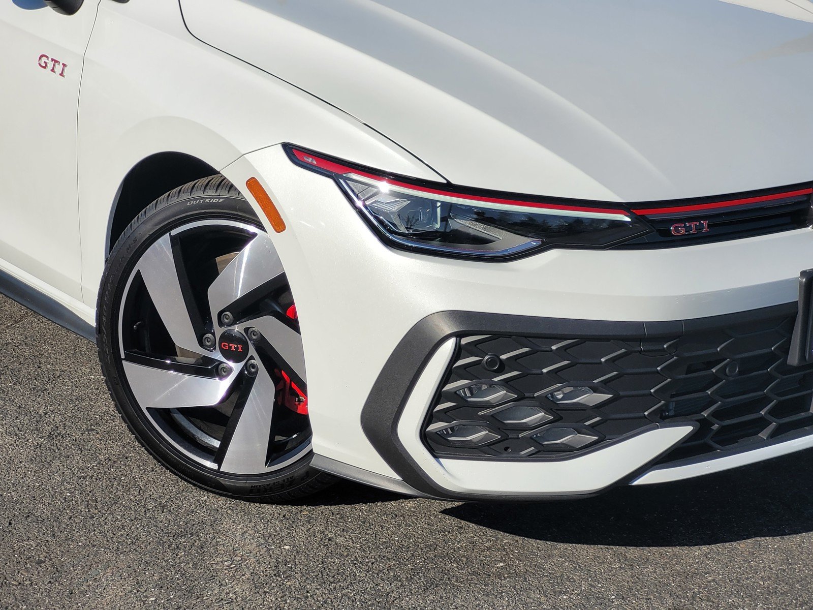 New 2026 White Volkswagen 2.0T S image 3
