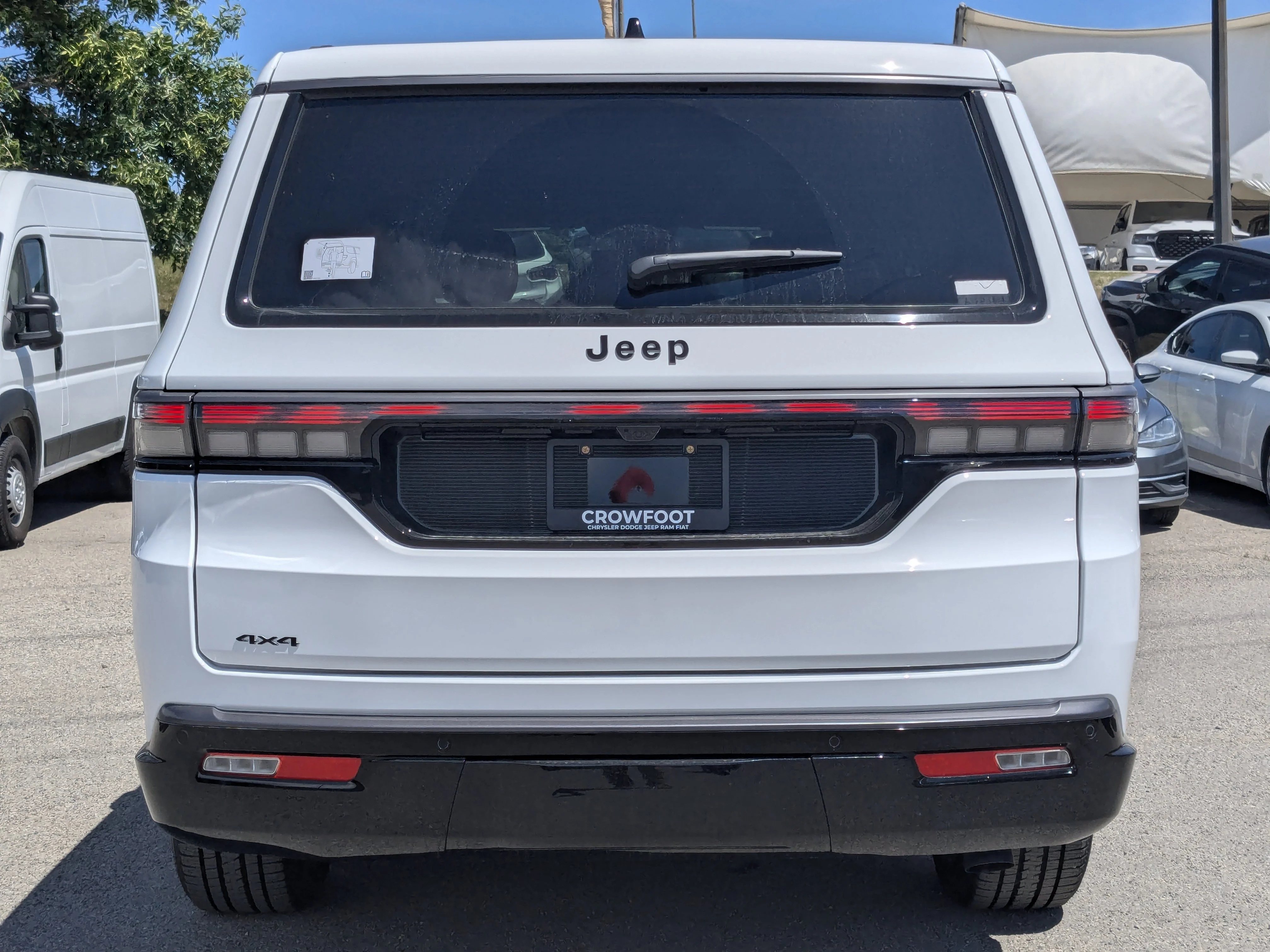 New 2026 White Jeep Limited Altitude - - 4x4 - 3.0L Hurricane Twin Turbo - HD Tow Pkg - 20 Blk Wheels & More! image 7