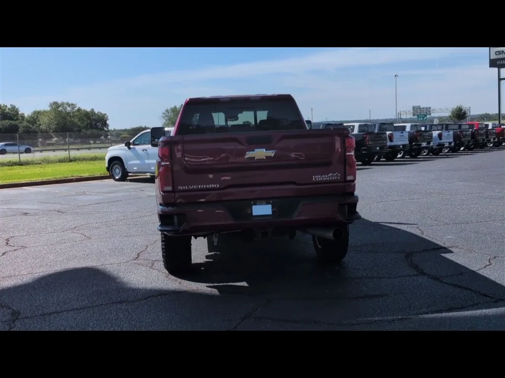 Used 2025 Radiant Red Tintcoat Chevrolet High Country image 7