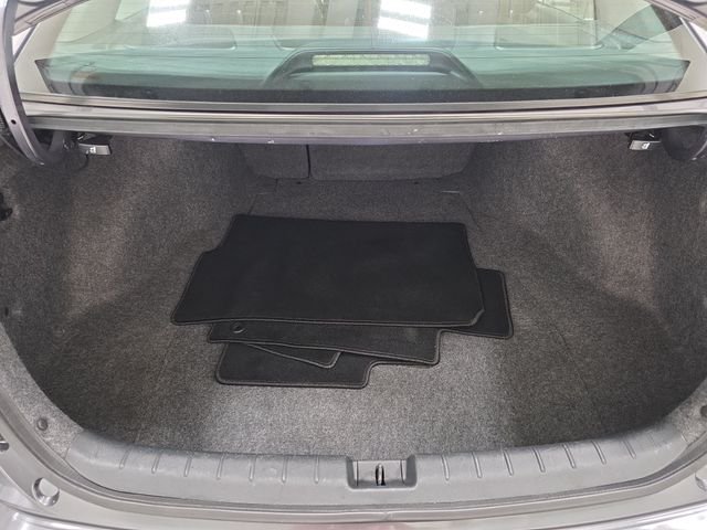 Used 2017 Gray Honda EX-L image 32