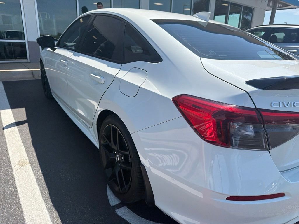 Used 2022 Platinum White Pearl Honda Si image 6