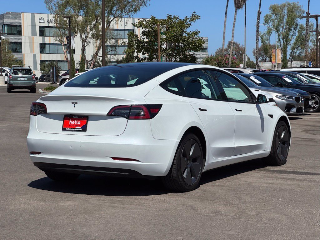 Used 2023 Pearl White Multi-Coat Tesla Base image 31