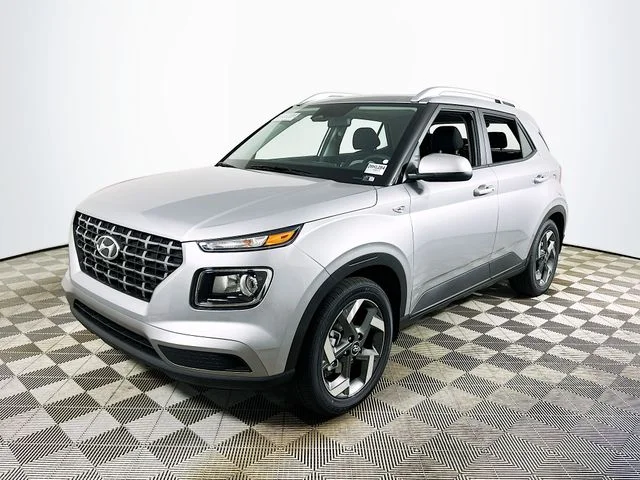 New 2026 Silver Hyundai SEL image 7