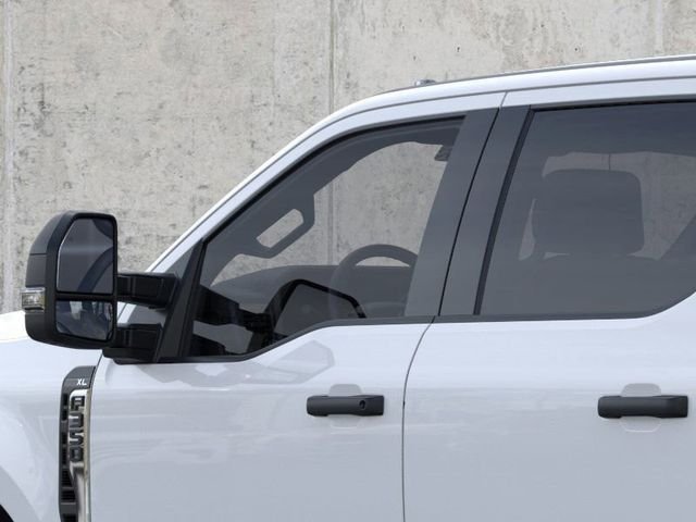 2025 Ford F-350 Super Duty Chassis Cab XL - Photo 20