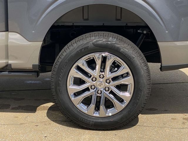 New 2026 Carbonized Gray Metallic Ford King Ranch® image 7