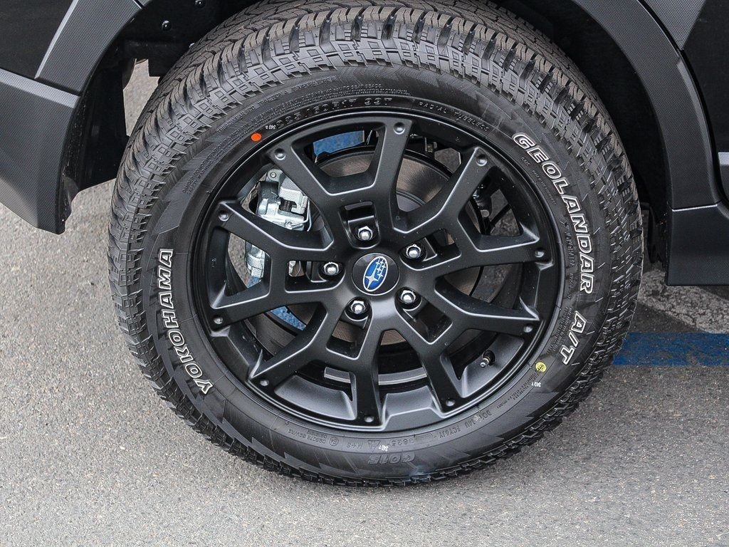 New 2026 CRYSTAL BLACK SILICA Subaru Wilderness image 9