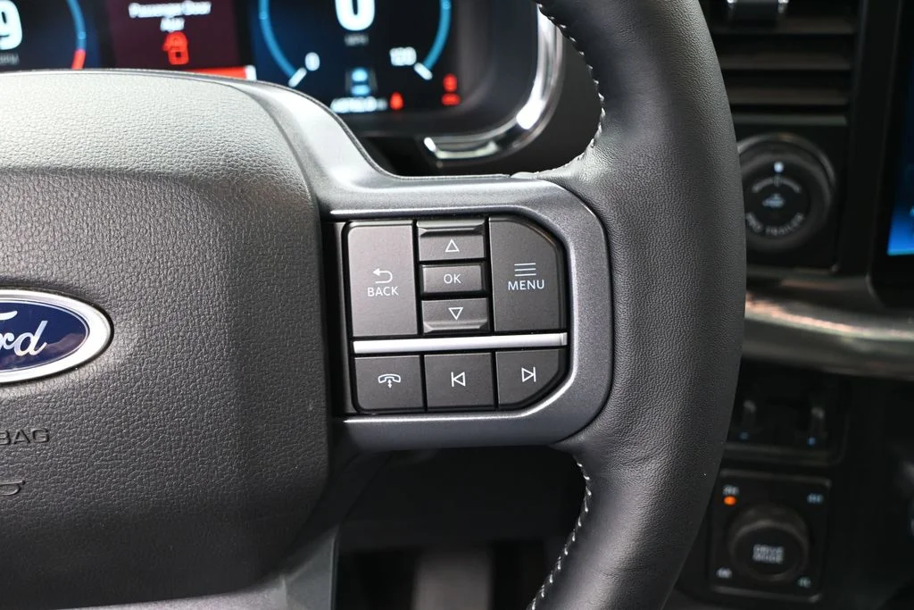 Certified Used 2023 Gray Ford Lariat image 23