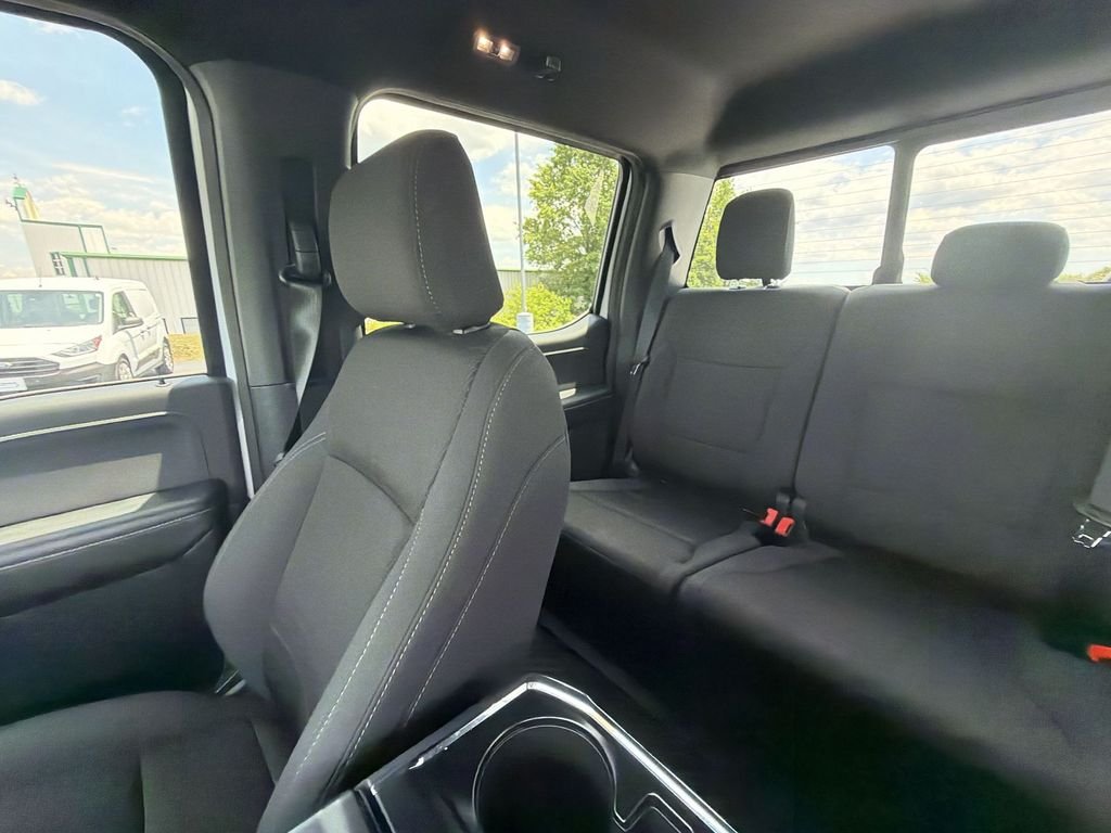 Used 2024 White Ford XLT image 12
