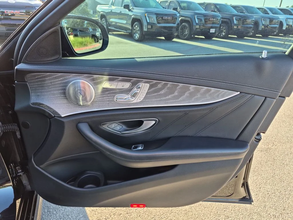 Used 2022  Mercedes-Benz E 53 AMG® image 36