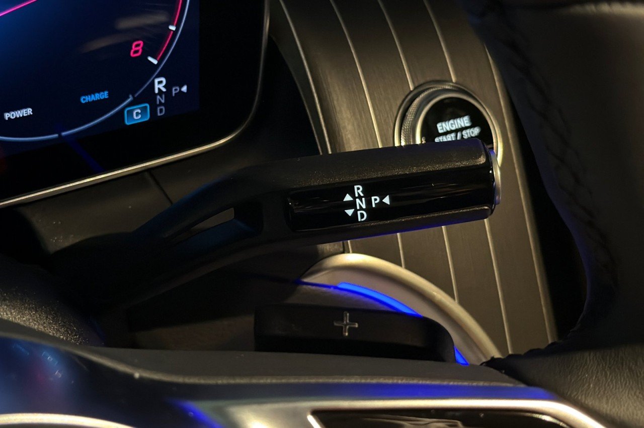 New 2026 Black Mercedes-Benz GLC 300 4MATIC® SUV image 19