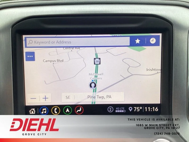 Used 2020 White GMC SLT image 29