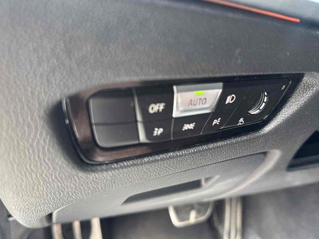 Used 2020 Mineral White Metallic BMW M340i xDrive Sedan image 32