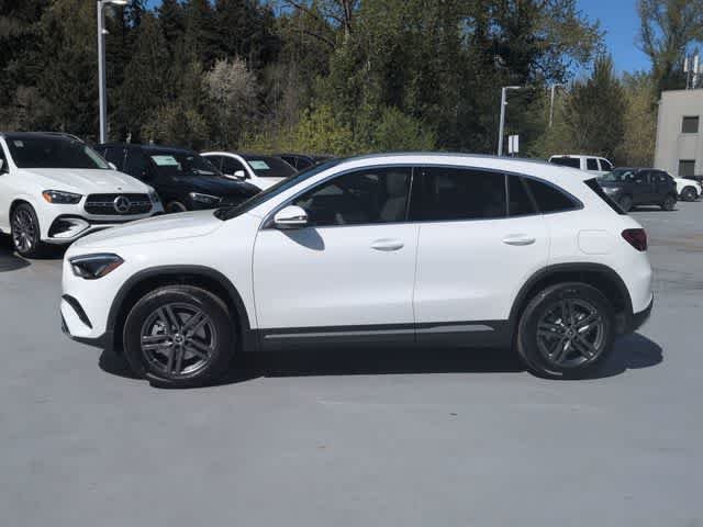 New 2026 Polar White Mercedes-Benz GLA 250 image 5