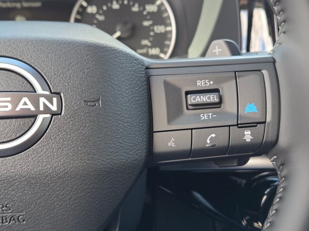 New 2026 Everest White Pearl TriCoat Nissan SV image 32