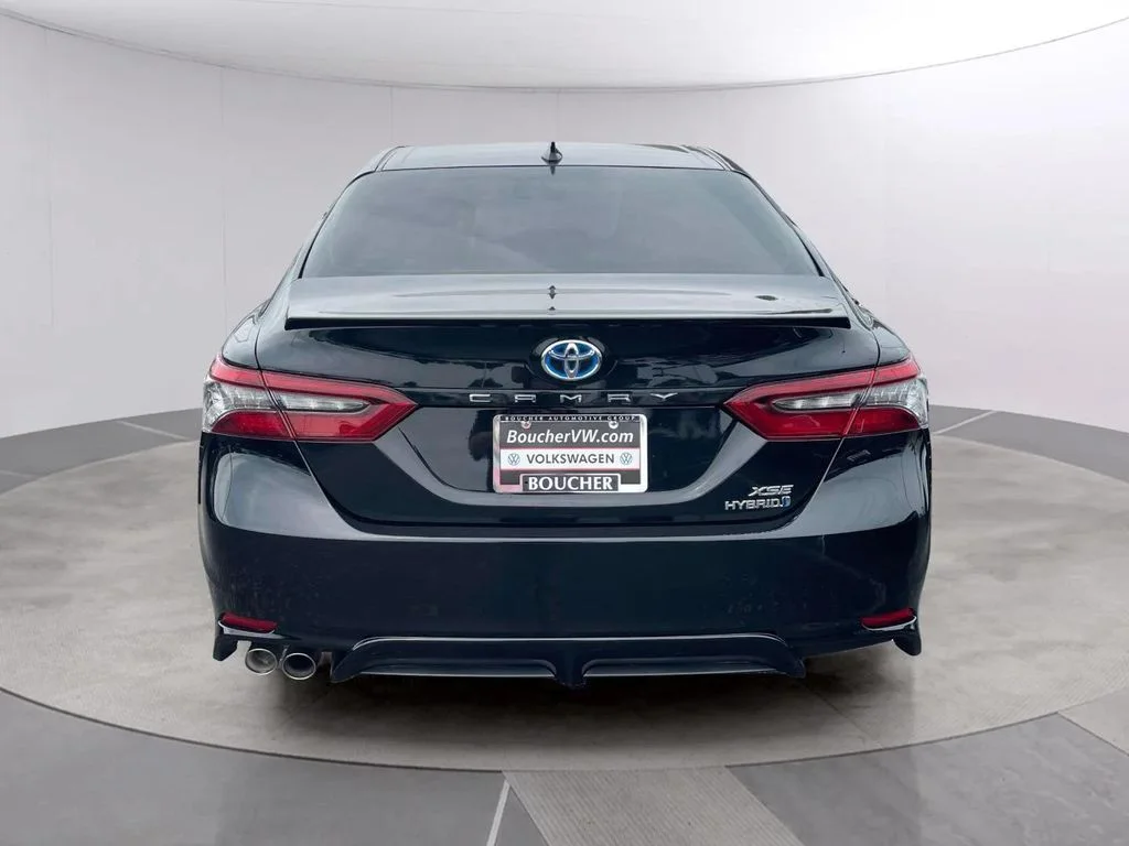 Used 2022 Midnight Black Metallic Toyota XSE image 4
