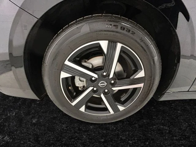 2024 Nissan Sentra SV - Photo 27