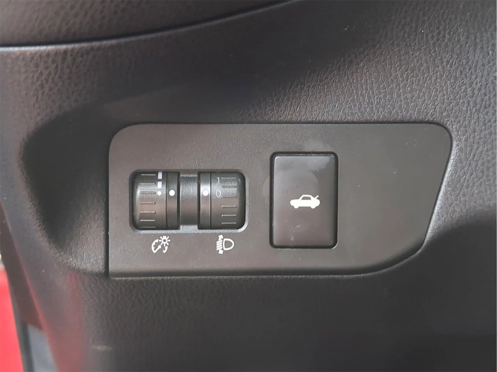 Used 2016 Pure Red Subaru Premium image 23
