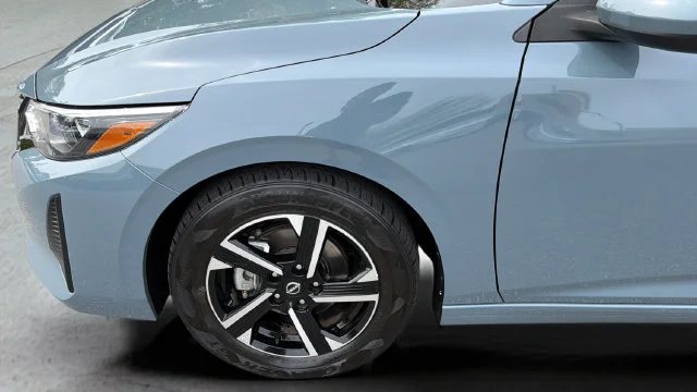 Used 2025 Gray Nissan SV image 37