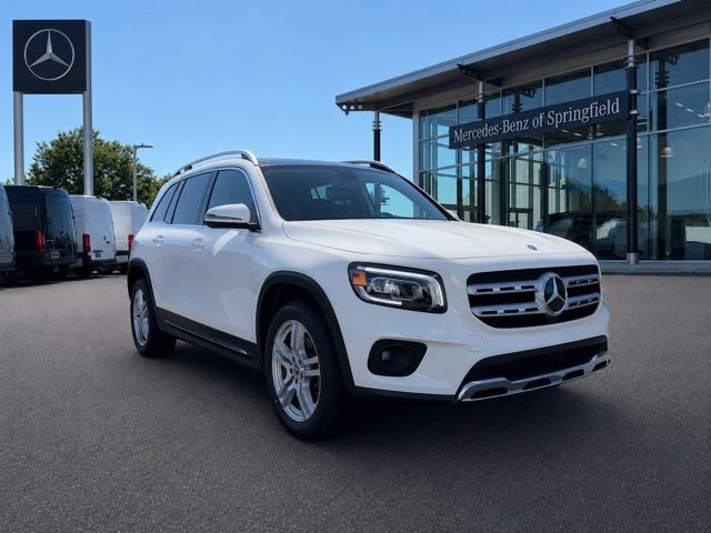 2023 Mercedes-Benz GLB GLB 250 4MATIC's photo