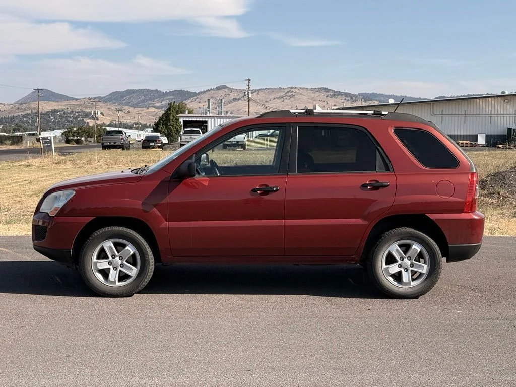 Used 2009 Kia Sportage LX with VIN KNDJE723097574799 for sale in Klamath Falls, OR