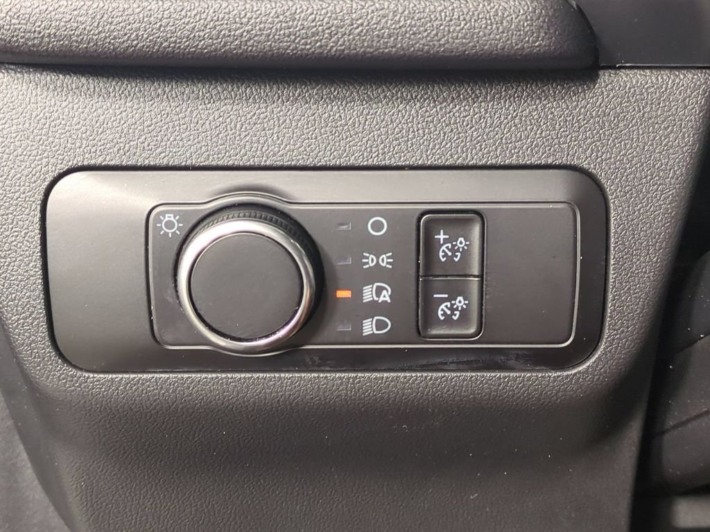 Used 2025 Black Ford Active image 28
