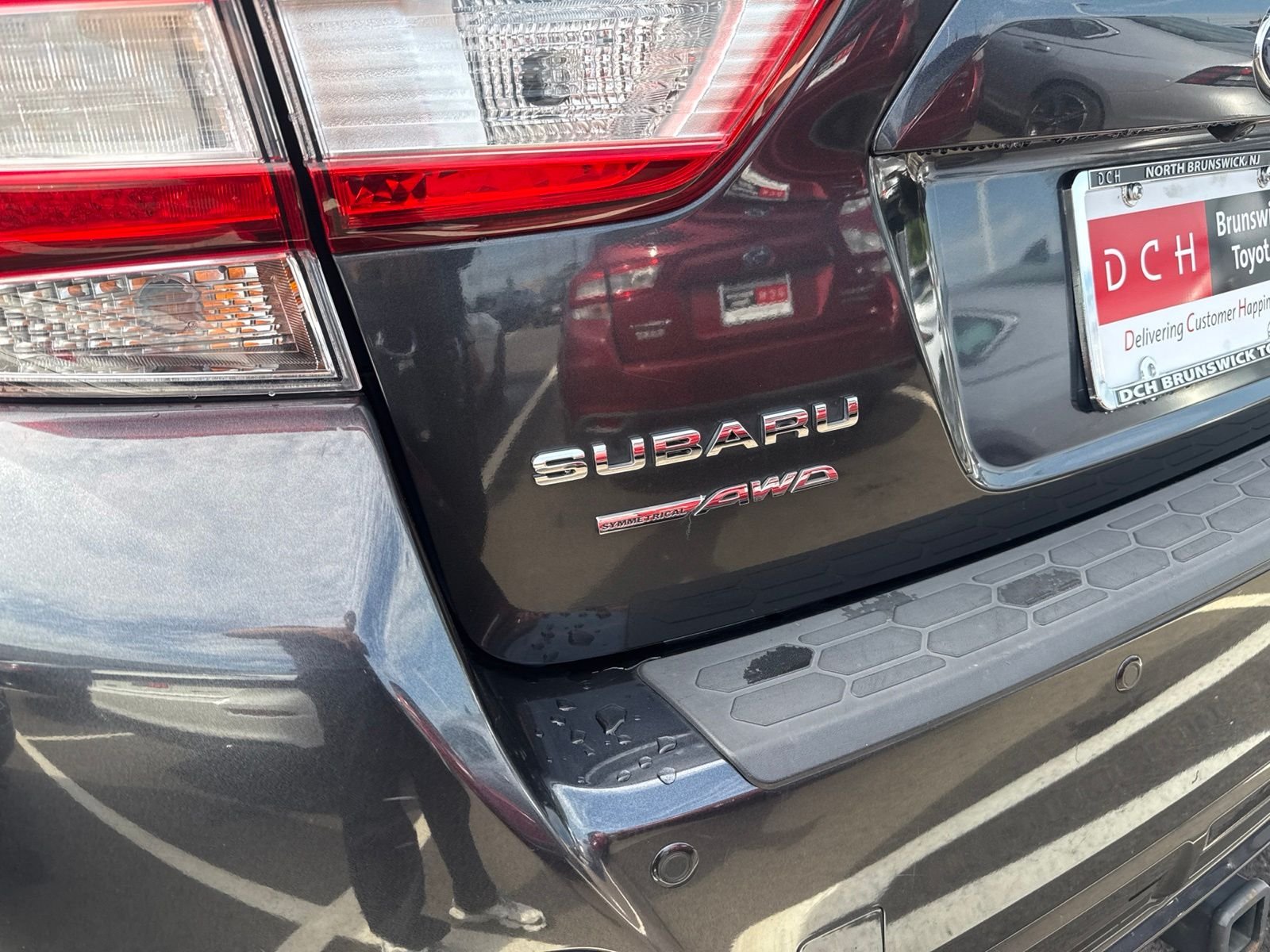 Used 2019 Gray Subaru 2.0i Limited image 8