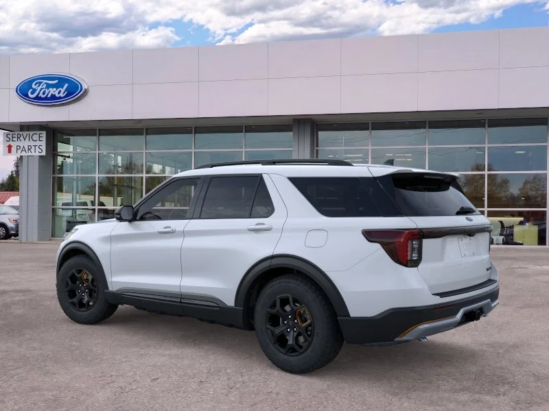 New 2026 Space White Metallic Ford Tremor® image 4