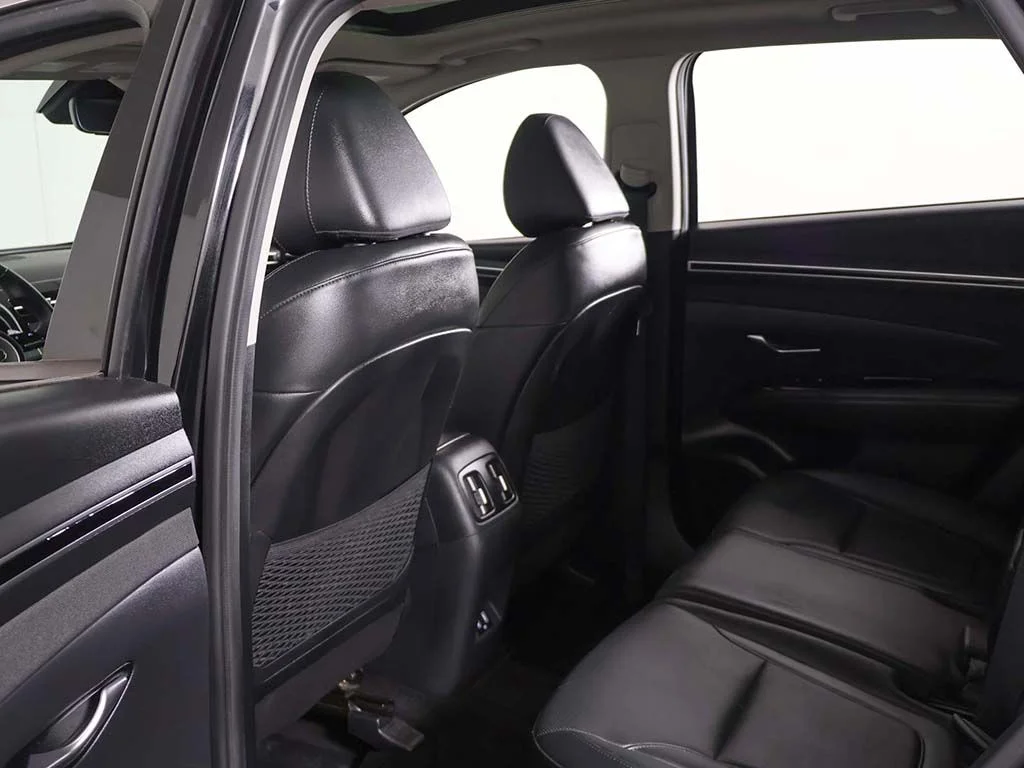 Used 2022 Black Hyundai Limited image 29