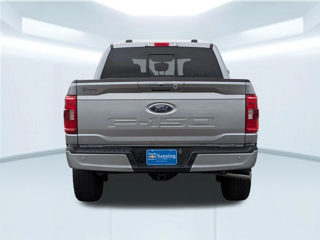 Used 2023 Silver Ford XLT image 5