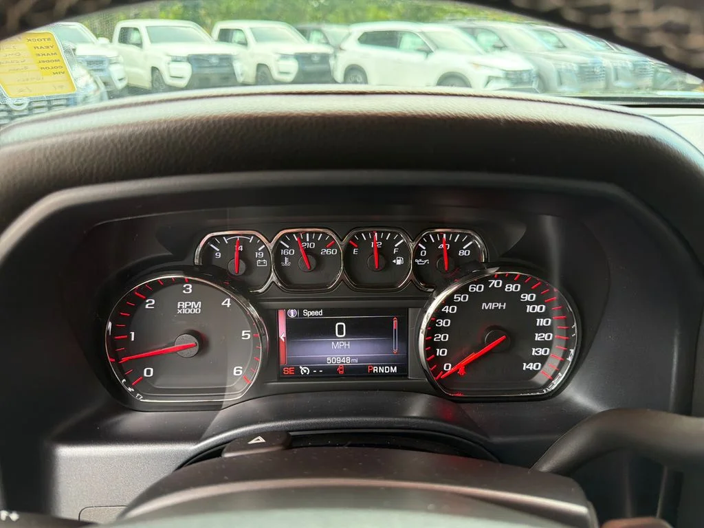 Used 2016 Black GMC SLE image 23