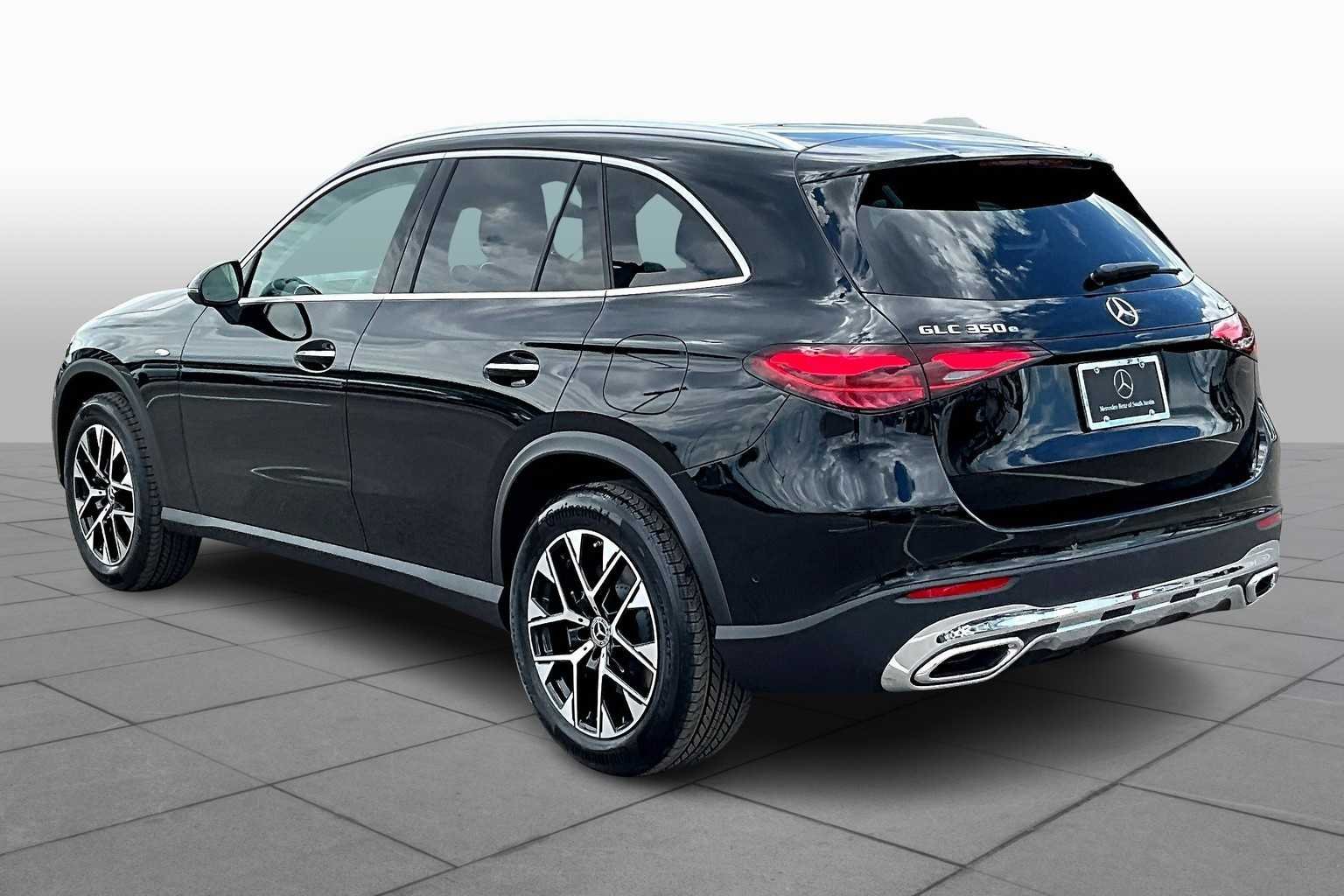 2025 Mercedes-Benz GLC Base - Photo 12