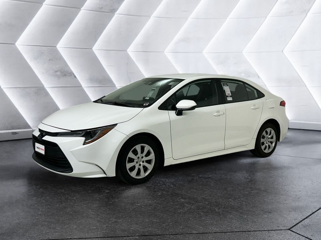 Used 2023 White Toyota LE image 3