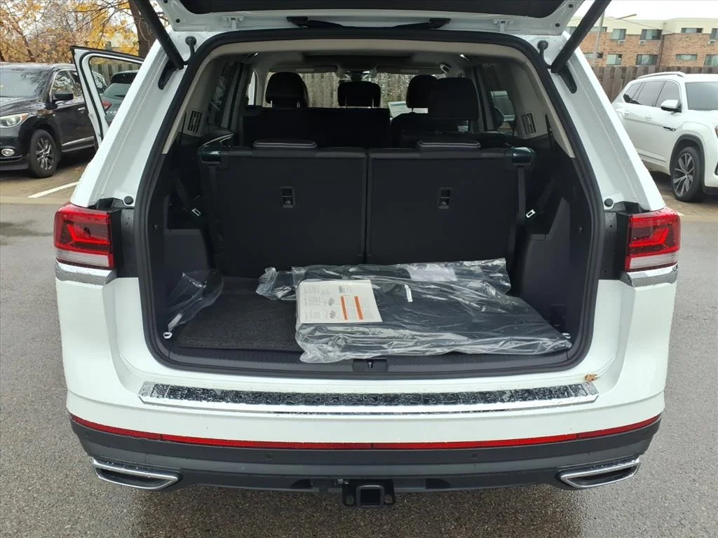 New 2026 Opal White Pearl Volkswagen 2.0T SEL 4MOTION image 20