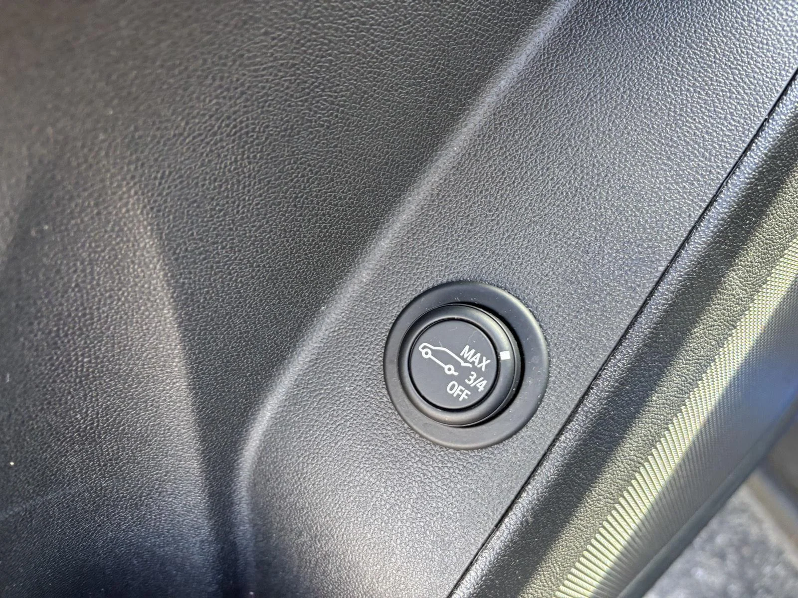 Used 2024 Riptide Blue Metallic Chevrolet LT image 17