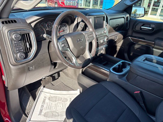 Used 2021 Red Chevrolet LT Trail Boss image 27